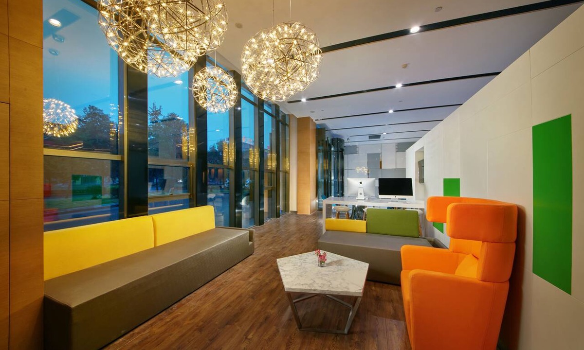 Shizhong District Hotel | Holiday Inn Express Leshan City Square by IHG