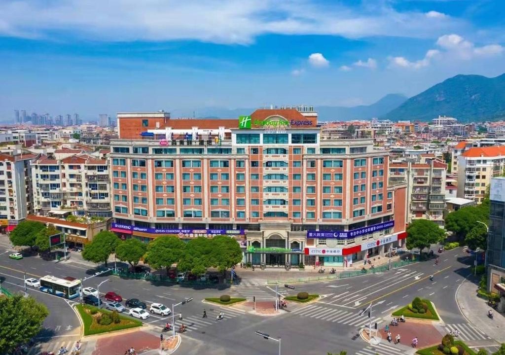 Fengze District Hotel | Holiday Inn Express Quanzhou City Center by IHG