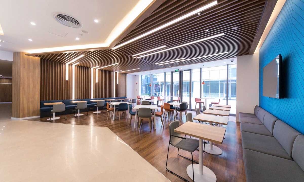 Pudong Hotel | Holiday Inn Express Shanghai Tangzhen by IHG