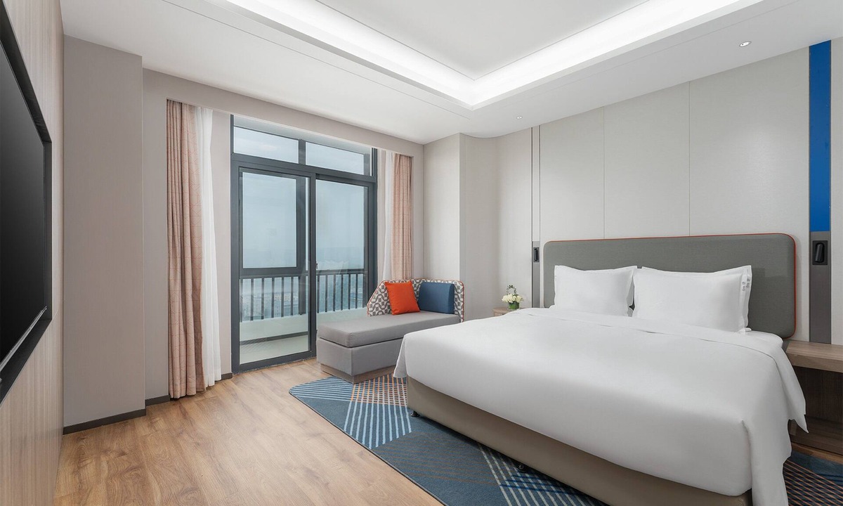 Jimei Hotel | Holiday Inn Express Xiamen Jimei New Town by IHG