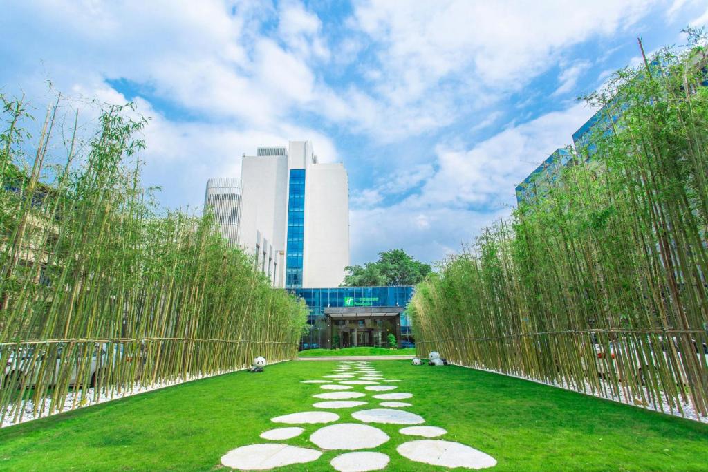 Yucheng District Hotel | Holiday Inn Express - Ya'an City Center by IHG