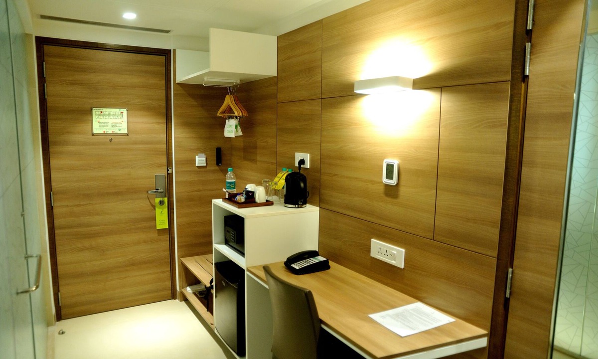 Gurugram Hotel | Holiday Inn Gurugram Sector 90 by IHG