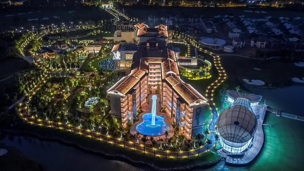 Qionghai Hotel | Holiday Inn Resort Qionghai Guantang by IHG