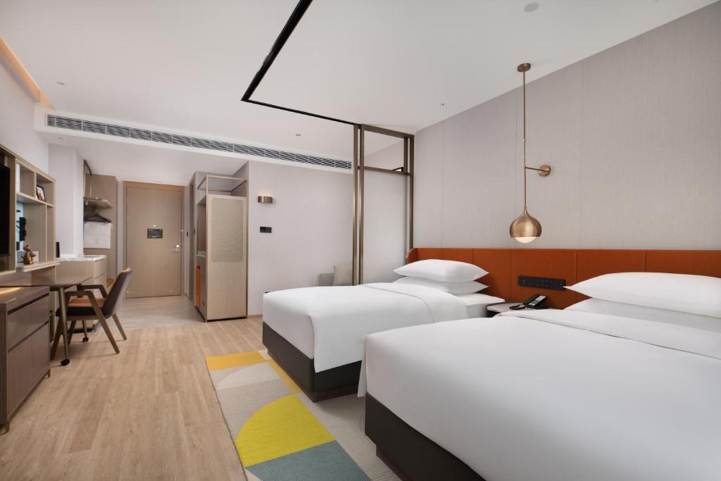 Xingwen County Hotel | Home2 Suite by Hilton Yibin Xingwen