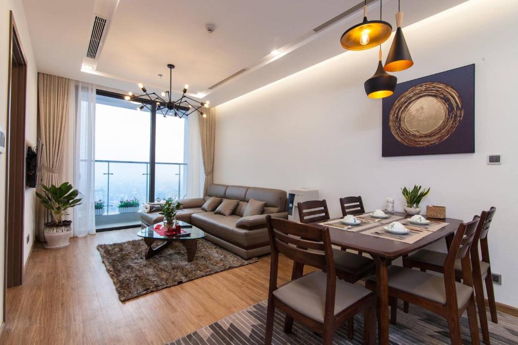 Cong Vi Apartment | Homefromhome Metropolis Serviced Apartment