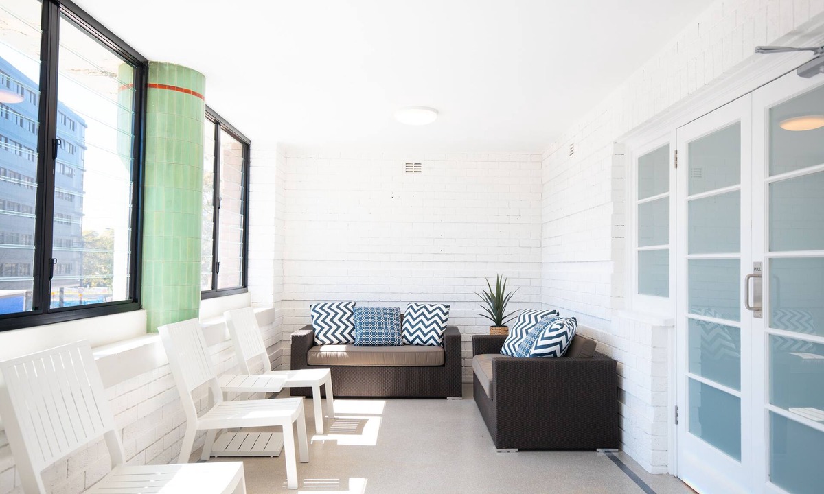Homebush Hotel | Horse and Jockey Hotel Homebush