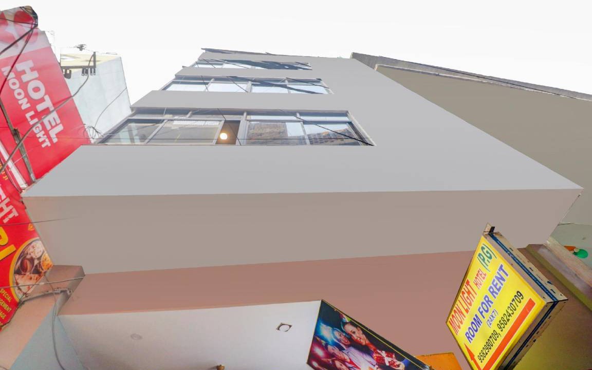 Sector 27 Hotel | Hotel ∙ 3 guests