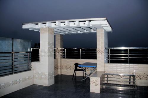 Ishurdi Hotel | Hotel Blue Castle International