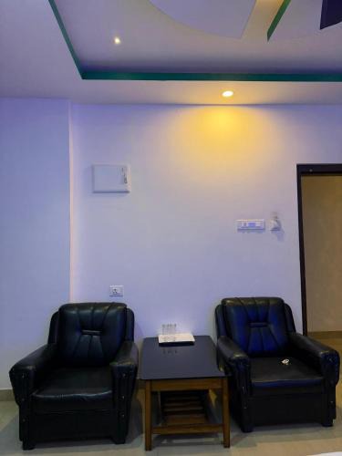 Khanapara Hotel | Hotel glitter