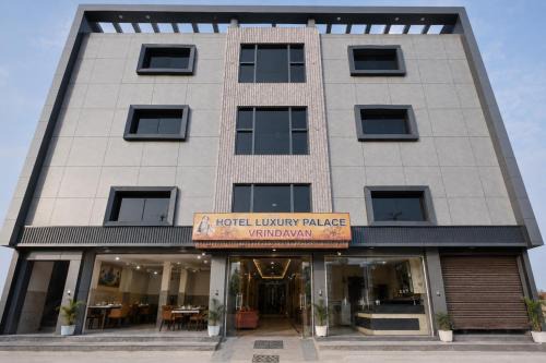 Vrindavan Hotel | Hotel Luxury Palace Vrindavan