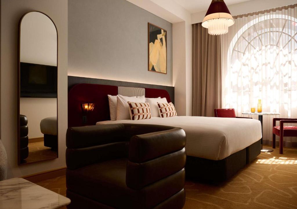 Haymarket Hotel | Hotel Morris Sydney, Handwritten Collection