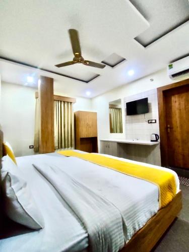 Taj Ganj Hotel | Hotel Near Taj mahal