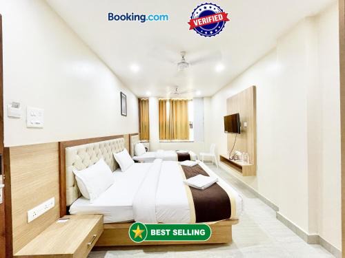 Varanasi Hotel | HOTEL NIVEDITA ! VARANASI fully Air-Conditioned hotel with Parking availability, near Kashi Vishwanath Temple, and Ganga ghat