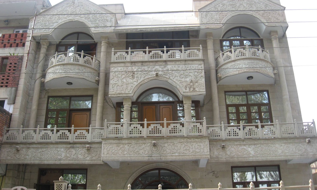 Sector 27 Hotel | Hotel PK Residency
