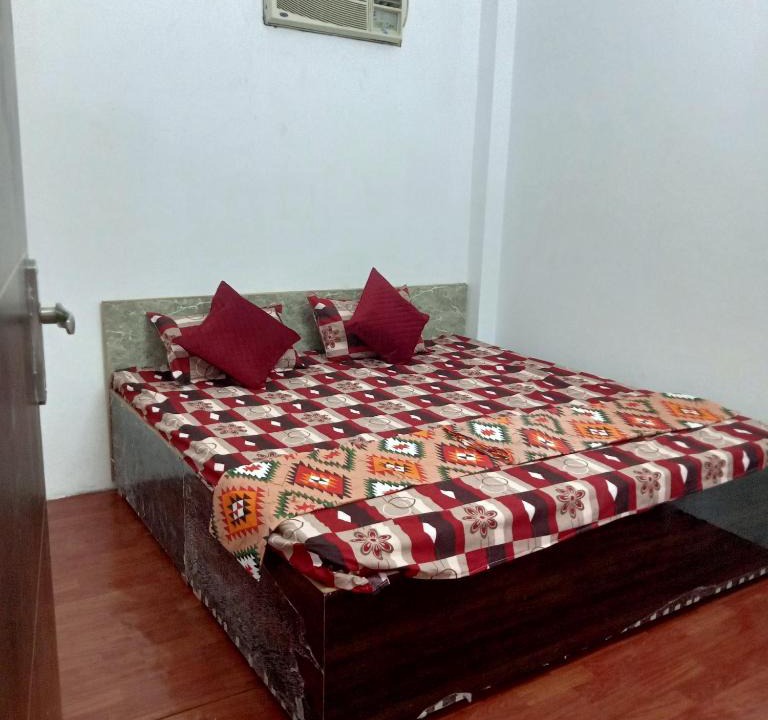 Muzaffarnagar Hostel | Hotel Rishiram