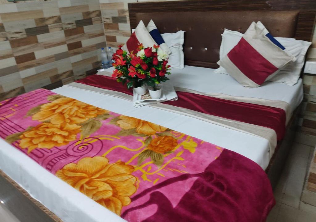 Charbagh Hotel | Hotel Sun Shine Inn