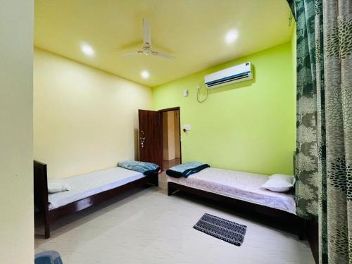 Lakhimpur Hotel | Hotel Sunrise