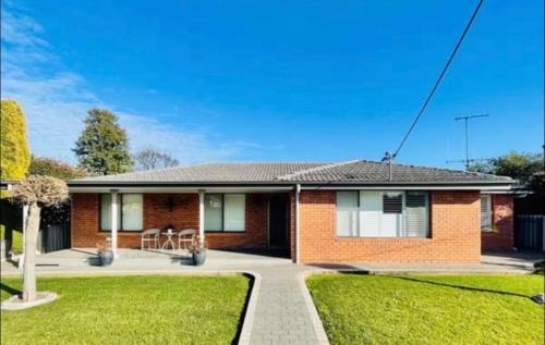 Canowindra House | House On Ryall