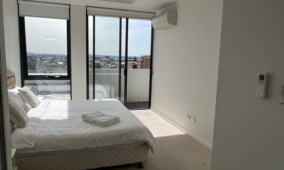 Hurstville Apartment | Hurstville new apartment with city view