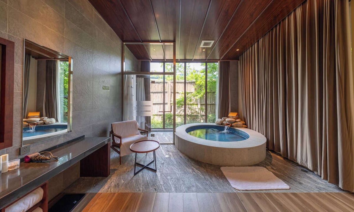Pudong Hotel | Hyakumangoku Onsen Hotel - Free Shuttle Service to Shanghai Disneyland