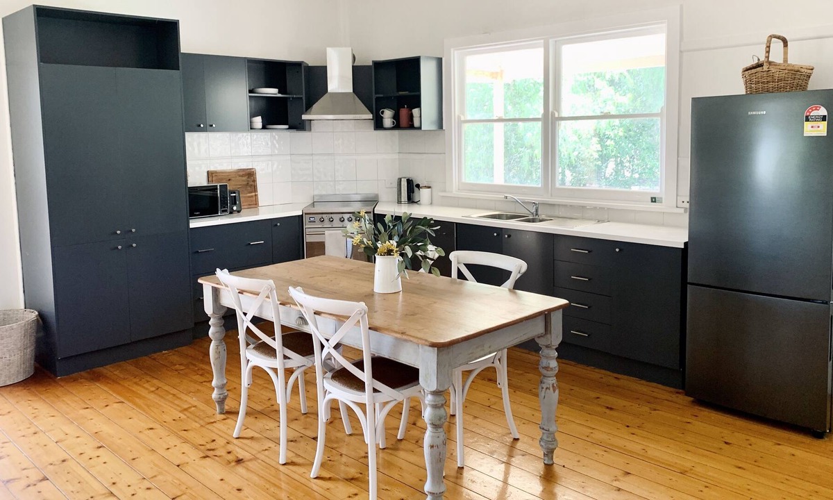 Shepparton East House | Idyllic retreat close to town