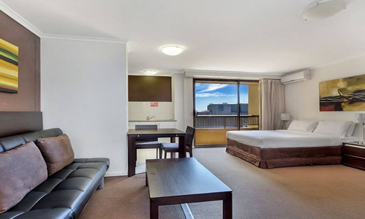 Darlinghurst Apartment | In the City-Furnished Studio