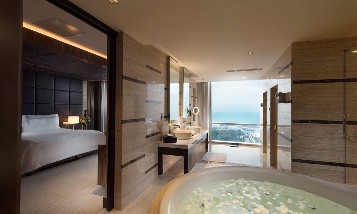 Qingdao City Center Hotel | InterContinental Qingdao by IHG
