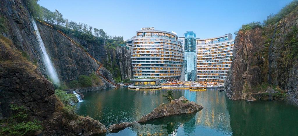 Songjiang Hotel | InterContinental Shanghai Wonderland by IHG