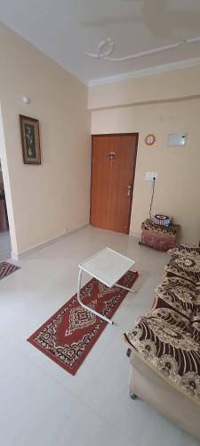 Vrindavan Apartment | ISKCON Hare Krishna Homestay