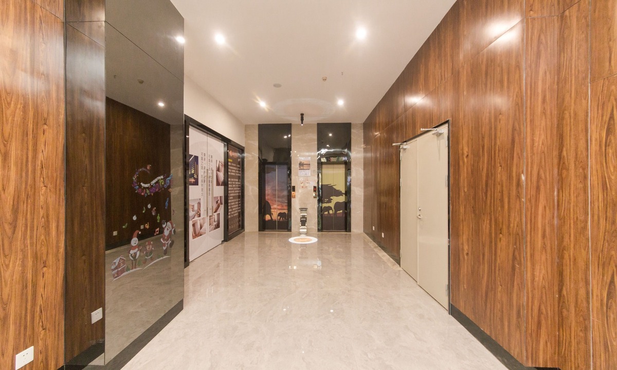 Humen Hotel | J Tour Inn