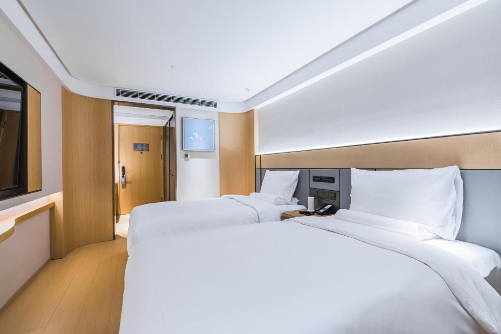 Lujiazui Hotel | JI Hotel Shanghai Lujiazui World Plaza