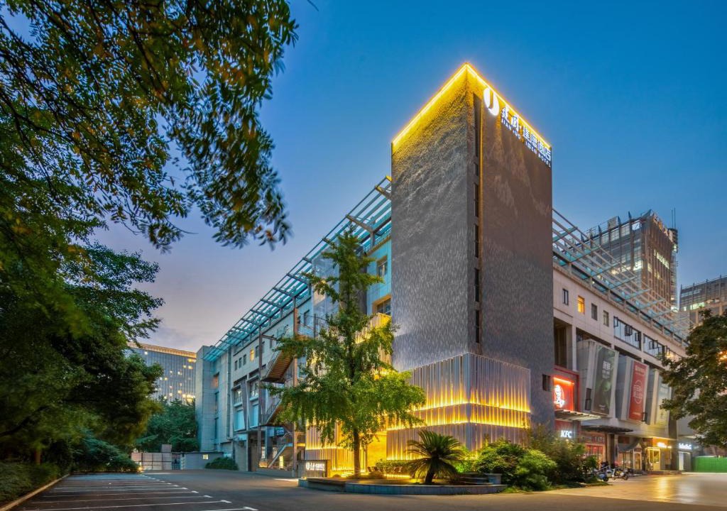 Qianjiang New Town Hotel | Jianguo Puyin Hangzhou Qianjiang New City Sijiqing Qingchun Plaza Store