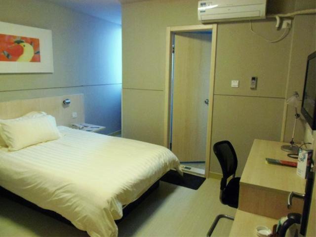 Juegangzhen Hotel | Jinjiang Inn Rudong Qingyuan Road