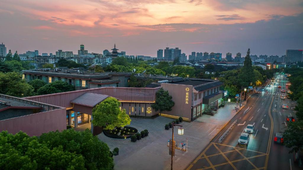 Jiading Hotel | JOYA Hotel Shanghai Jiading
