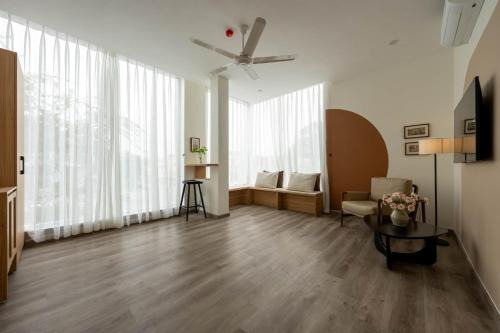 Đong Thanh Hotel | JOYur Home - Tea n Coffee