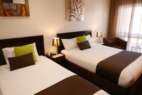 Maryborough Hotel | Junction Motel