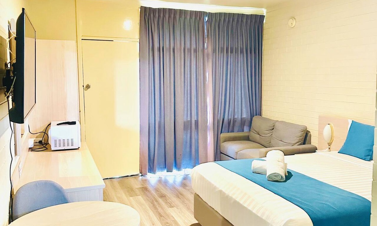 Junee Hotel | Junee Motor Inn