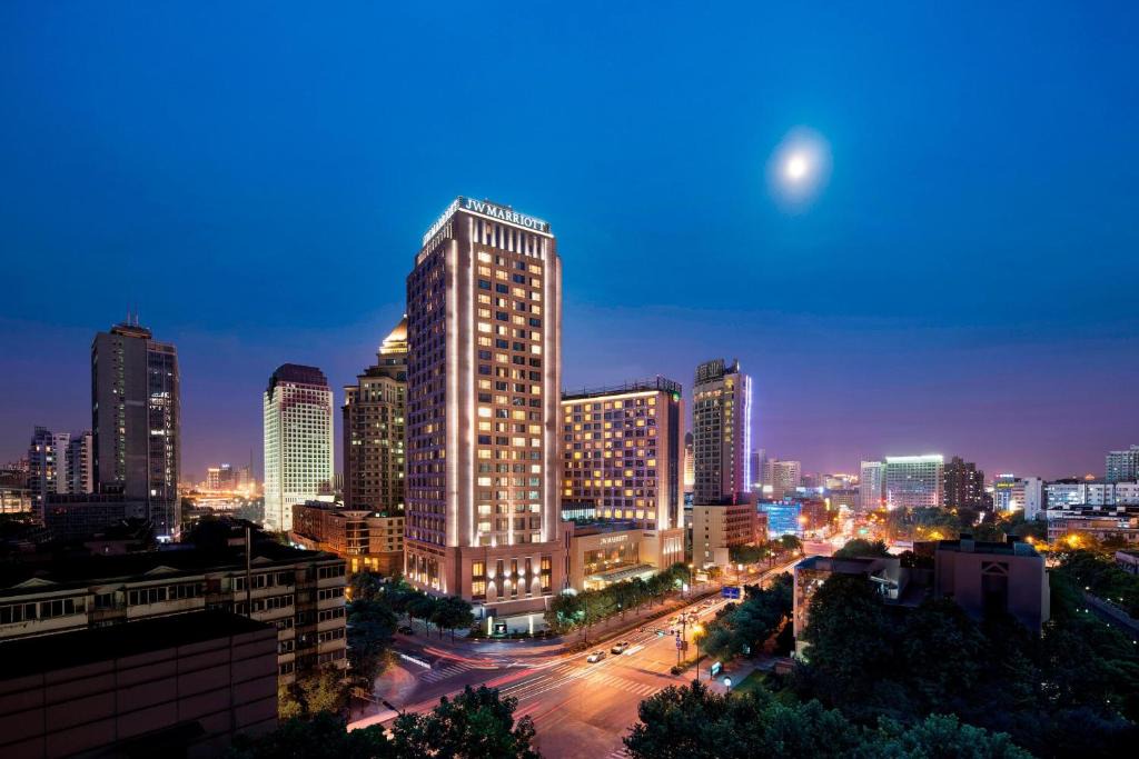 Downtown Hangzhou Hotel | JW Marriott Hotel Hangzhou at West Lake