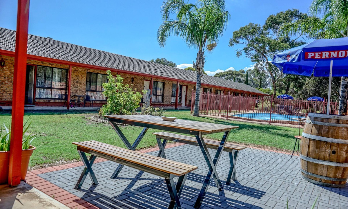 Kadina Hotel | Kadina Gateway Motor Inn