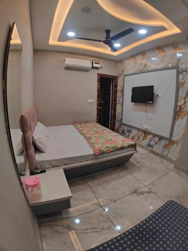 Mathura House | Kasturi Dham