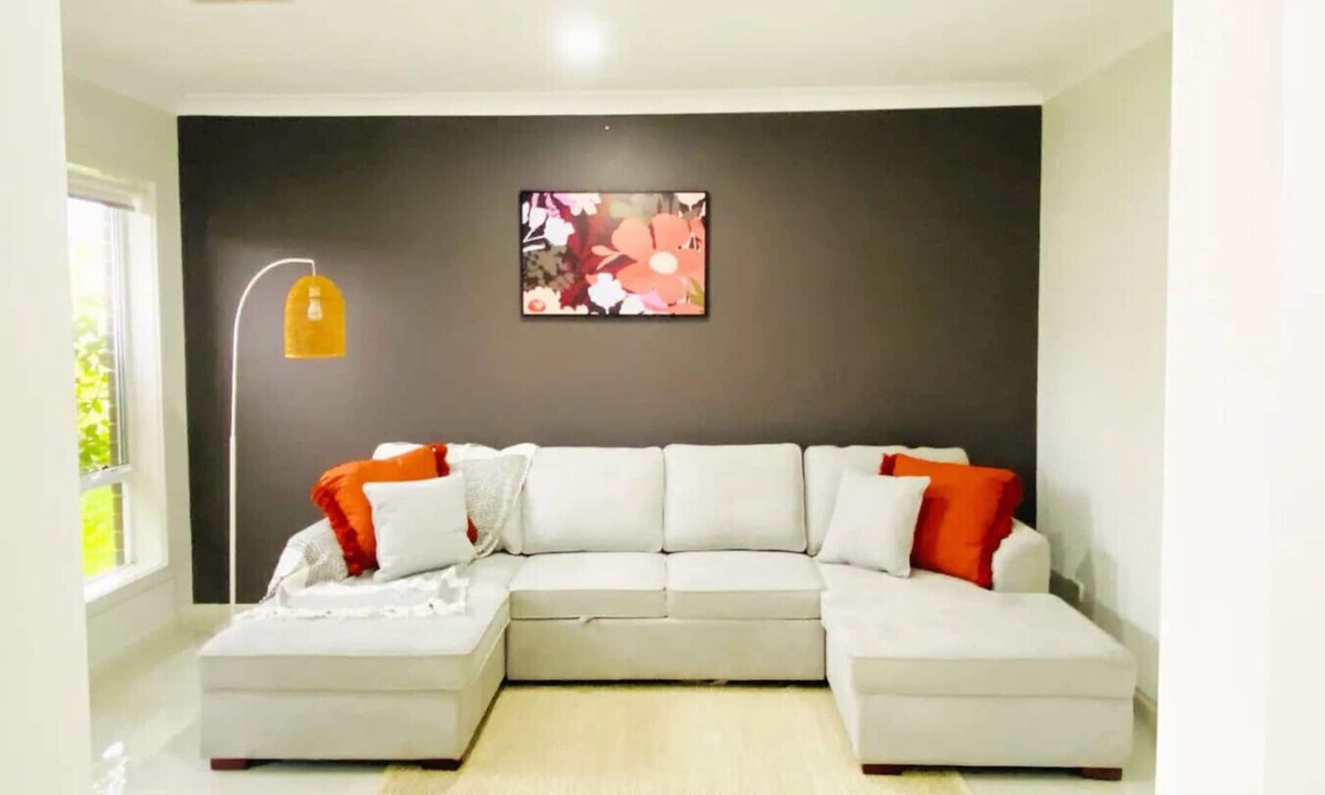 Kellyville House | Kellyville 5Br-Closed to Shops, Parks and School