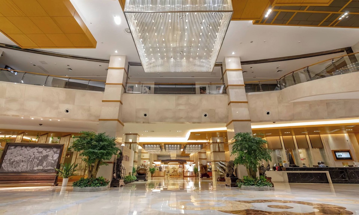 Yongding Hotel | King Maker Grand Hotel