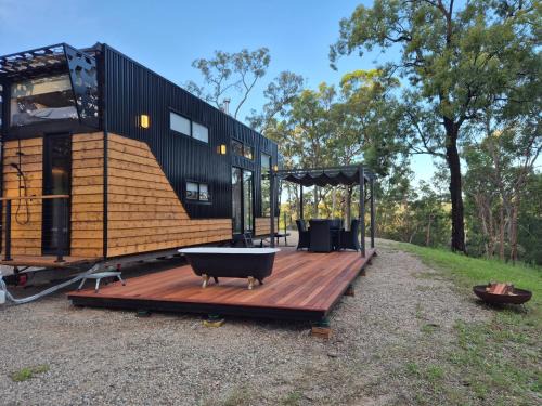 Kenthurst House | Kookaburra Retreat Tiny Home Sydney Hllls