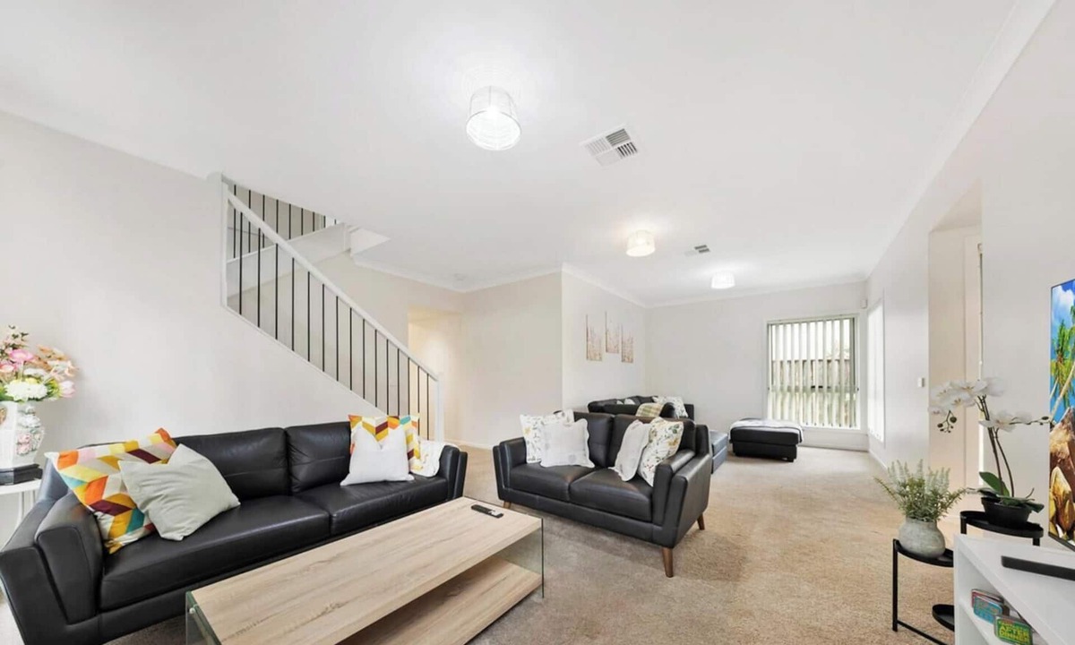 Kellyville Ridge House | KozyGuru | Kellyville Ridge | 4 Bedroom House