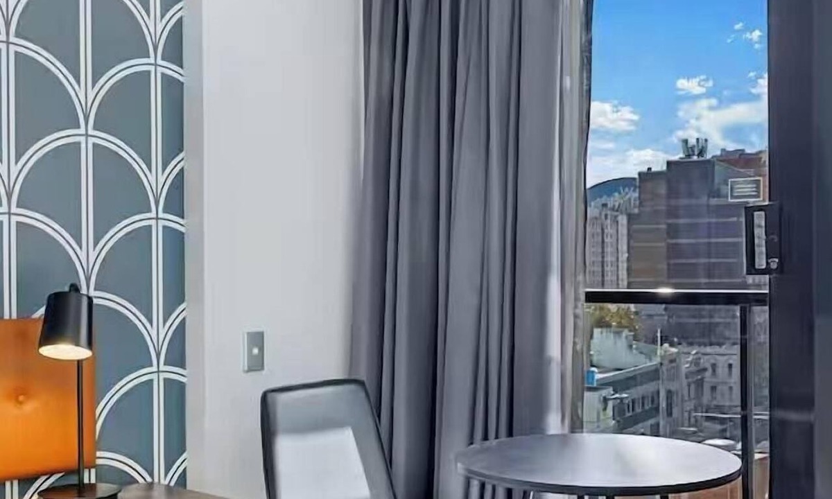 Haymarket Apartment | KozyGuru | Sydney CBD | Best Location Studio