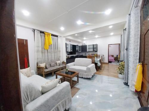 Bomdila House | L Cube Homestay Dirang