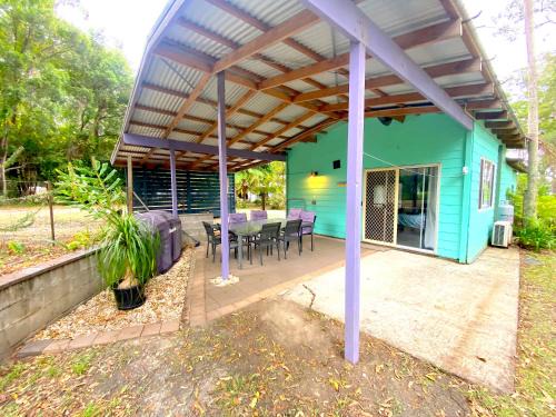 Lakewood House | Lakeside 3-BR Forest Cottage