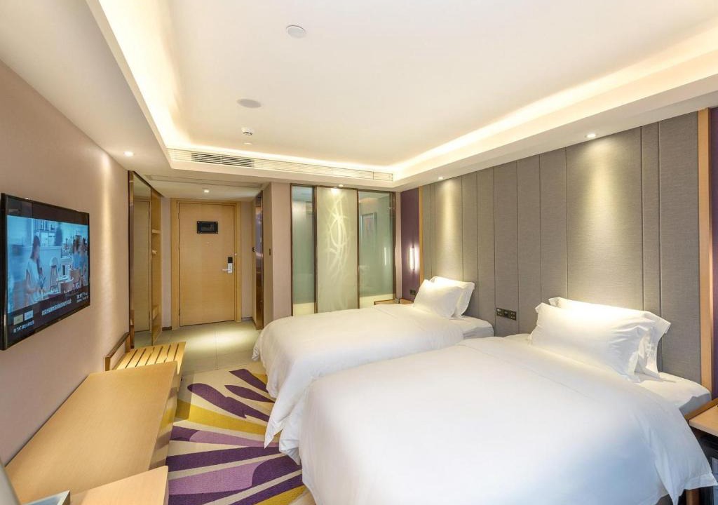 Da'an District Hotel | Lavande Hotel Zigong Tanmulin Lantern Park