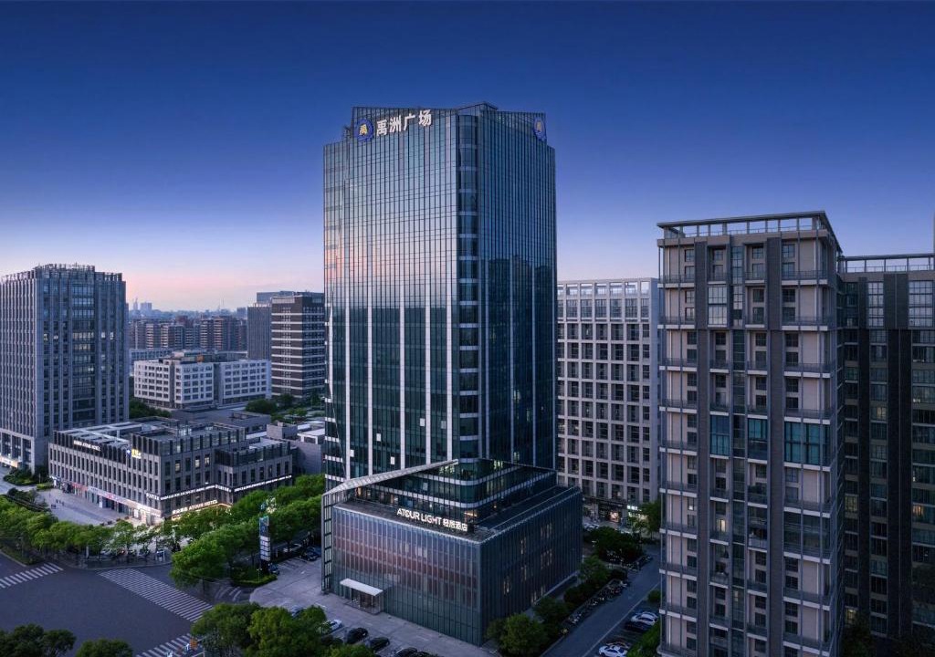 Jinqiao Hotel | Light Atour Hotel Shanghai Pudong Jinqiao Metro Station
