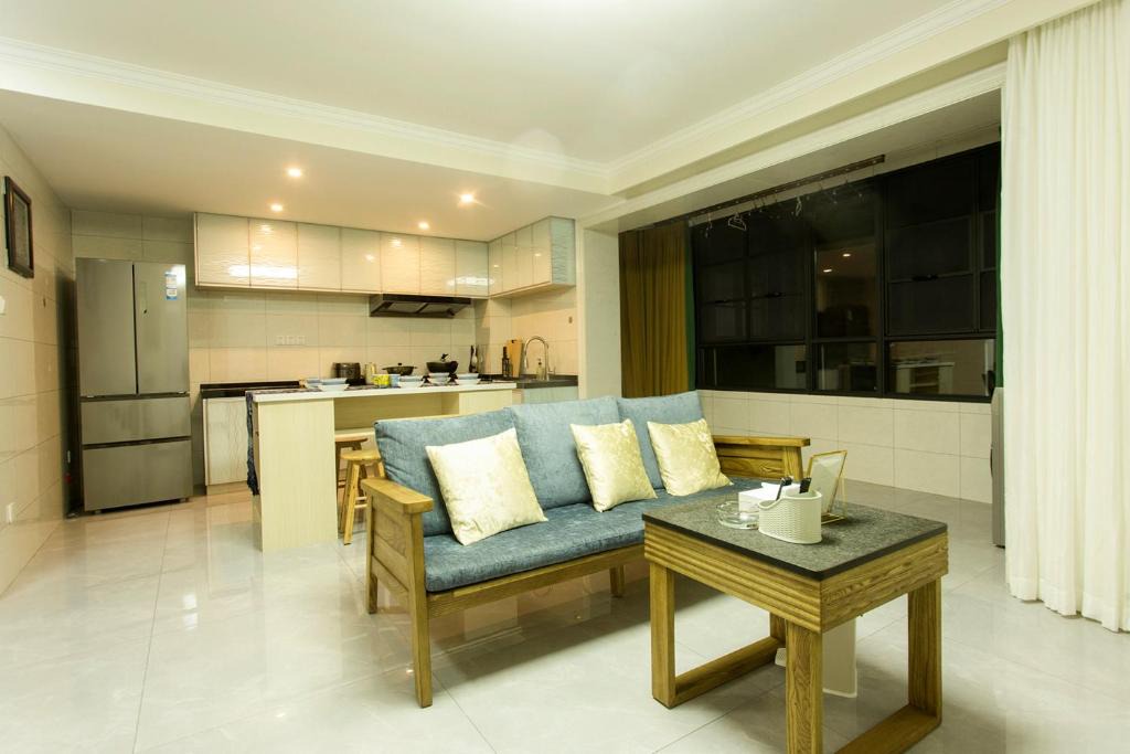 Donghu District Apartment | Locals Apartment House 19